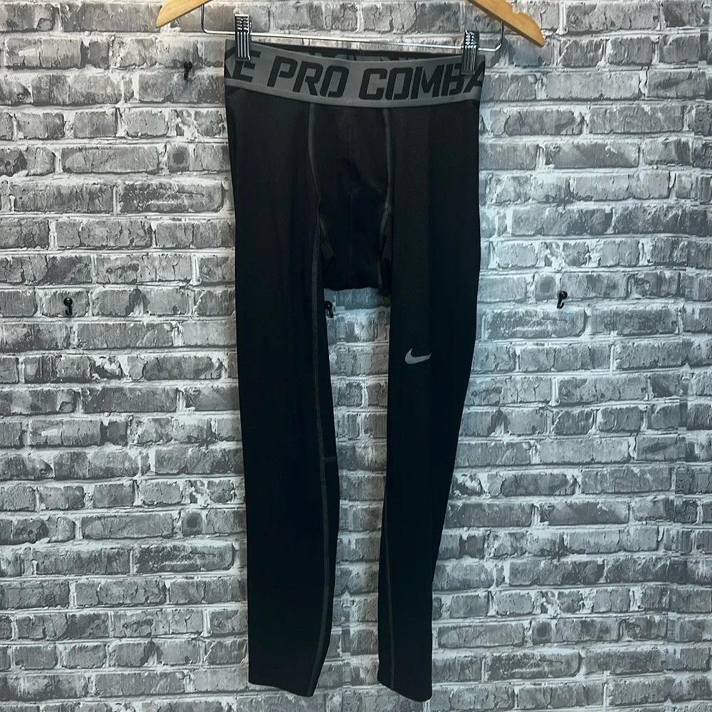 Nike Pro‎ leggings